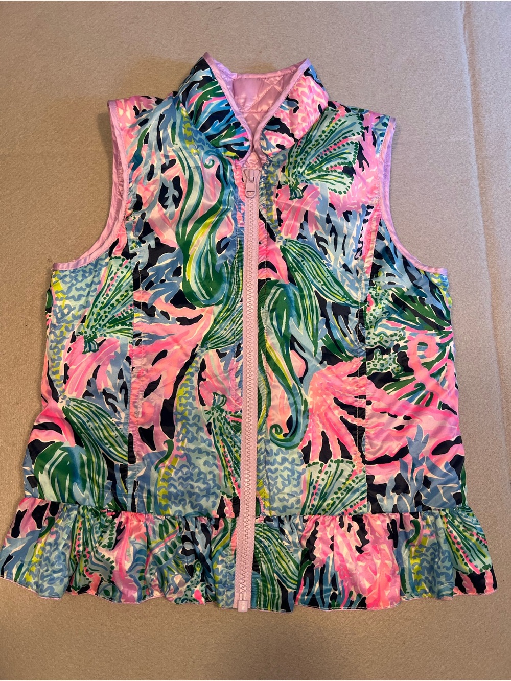Lilly Pulitzer Girl Vest Quilted Reversible Floral Full Zip Ruffle Hem Size S